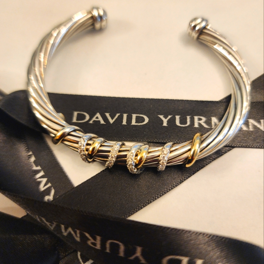 David Yurman Helena Center Station Cuff - Picture 4 of 8